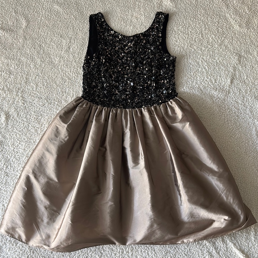 Adrianna Papell Size 4 Dress